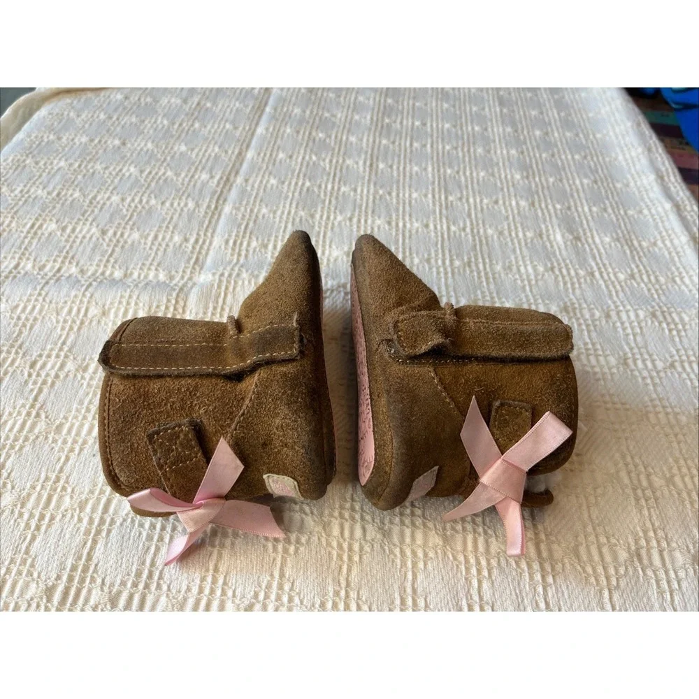 UGG Jessie Brown Pink Bow Bootie Boots Baby & Toddler Size 4/5 Soft Soled